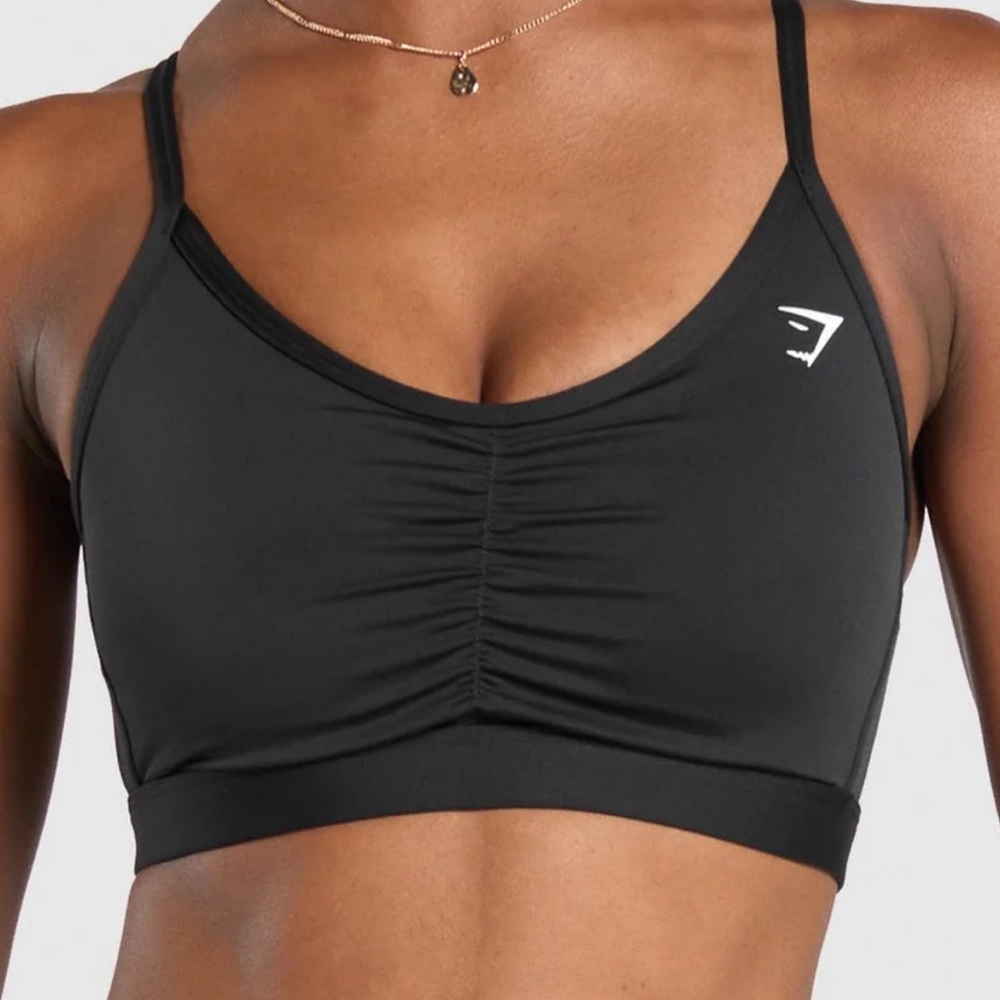 GYMSHARK RUCHED SPORTS BRA